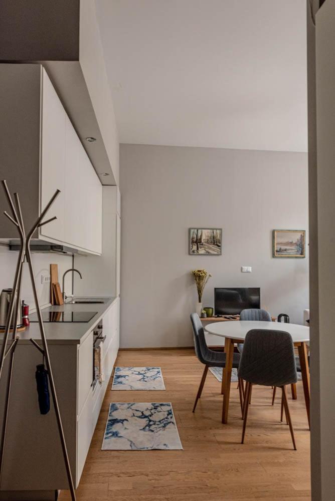 Maria Topfive With Free Private Parking Apartment Budapest Exterior photo
