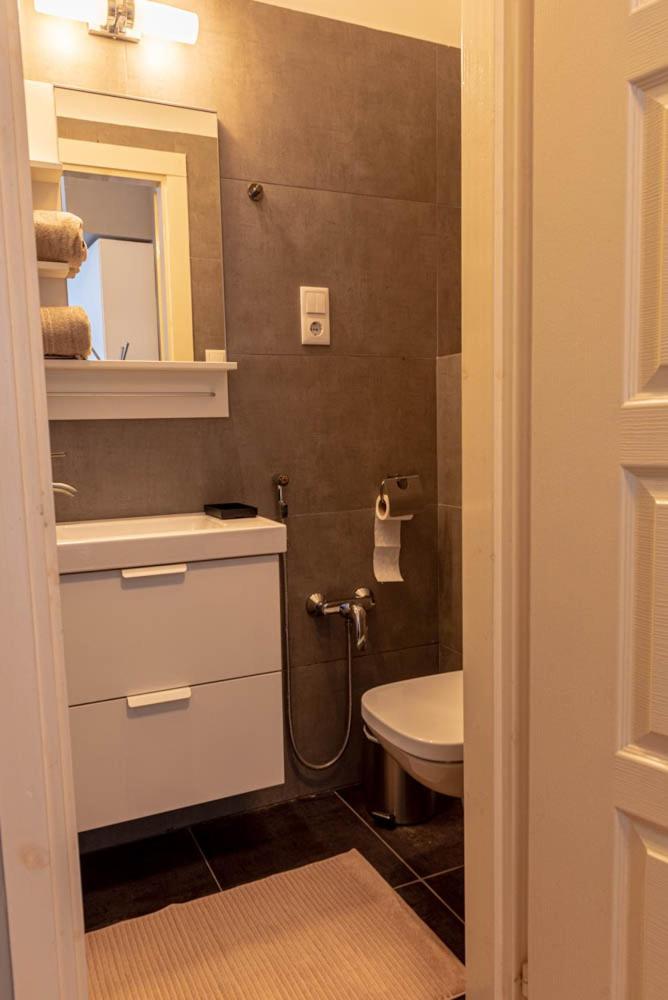 Maria Topfive With Free Private Parking Apartment Budapest Exterior photo